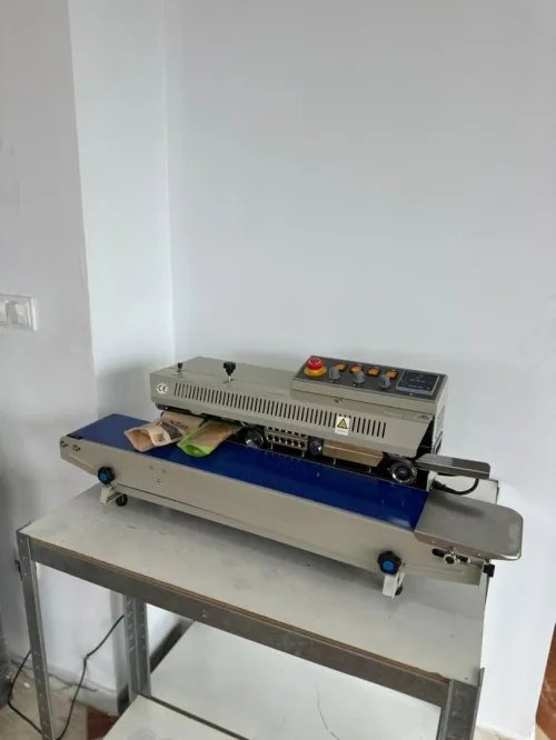 Soudeuse horizontale continue en inox FRB-770I*