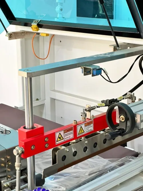 Plastifieuse soudeuse automatique YS-ZB-5B