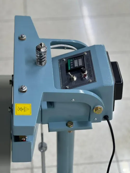 Soudeuse à pédale électrique à tête verticale KS-DD400