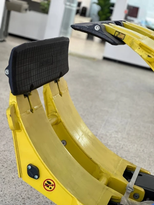 Pince bobine pour chariot élévateur 11RCP20-B107