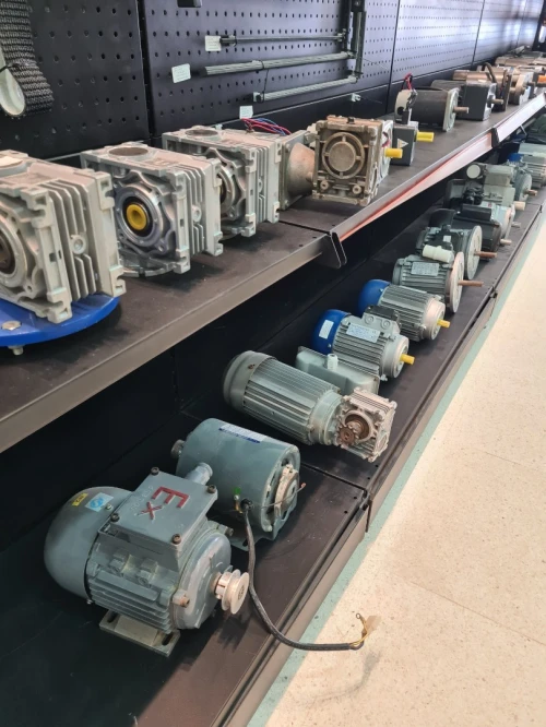 Moteur électrique pour machines industriels