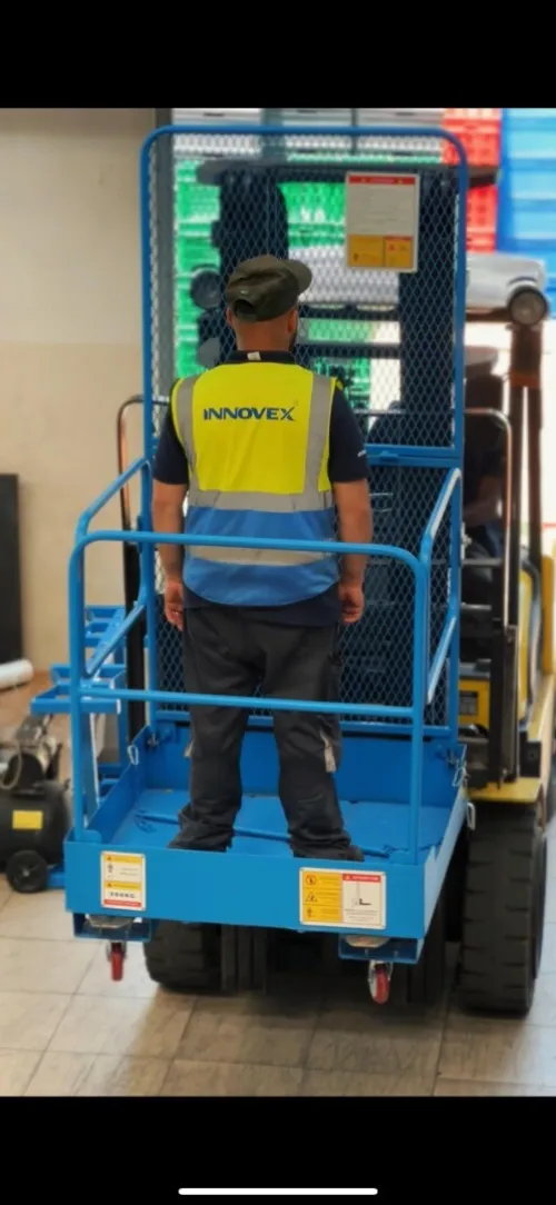 Plate forme de travail pour chariot élévateur NK30A
