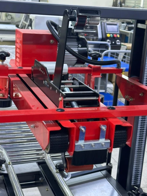 Fermeuse Scotcheuse de caisse