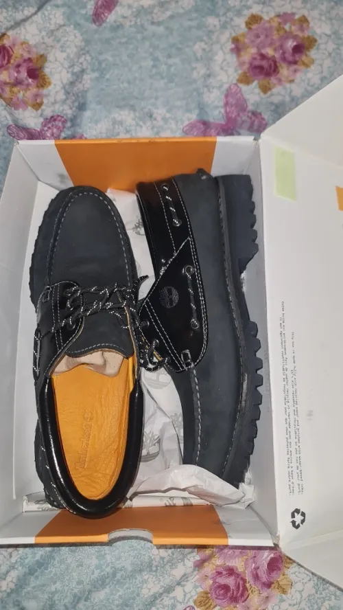 Chaussures originales