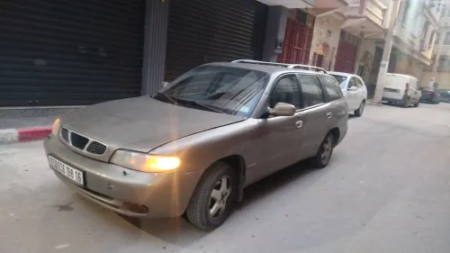 Daewoo Nubira 1998 