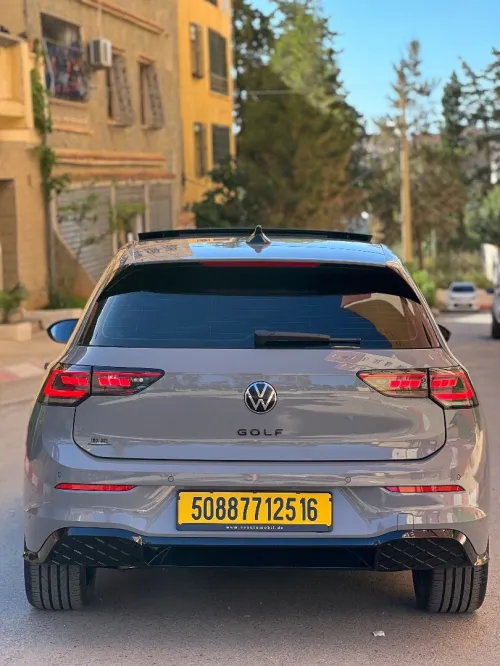 Volkswagen Golf 8 2025 R-Line