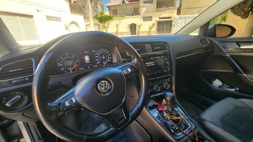Volkswagen Golf 7 2018 Carat