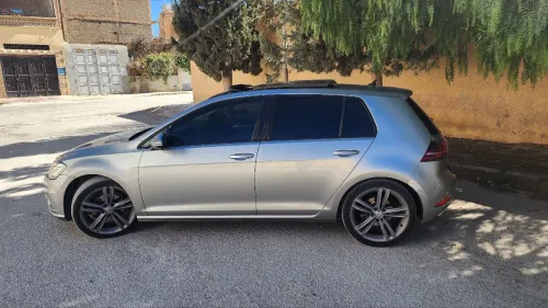 Volkswagen Golf 7 2018 Carat