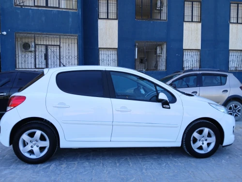 Peugeot 207 2012 207