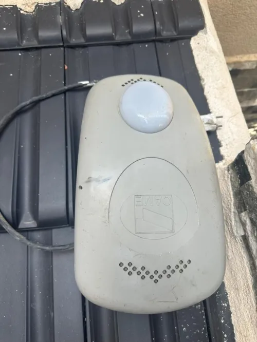Garage electric
