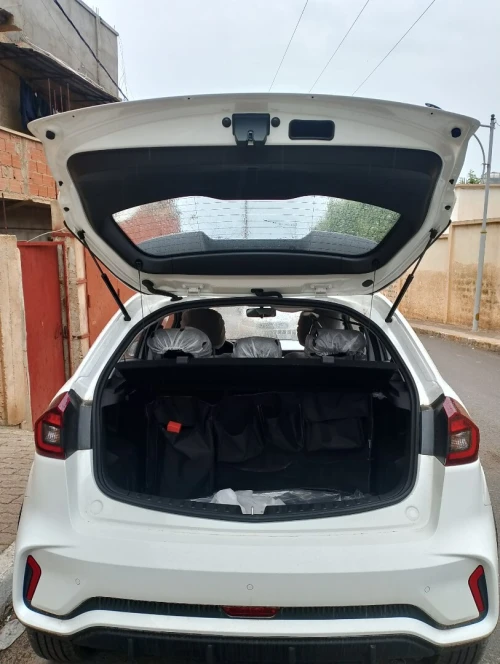 Livan X3 Pro  2026 livan boite mannuelle avec toit