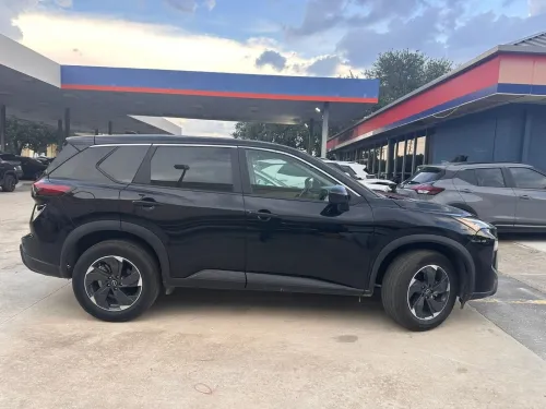 Nissan Rogue 2024 