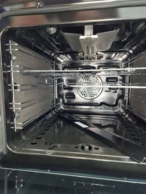 Cuisinière Digitech neuve jamais utilisée, Scellée dans son emballage d'origine.