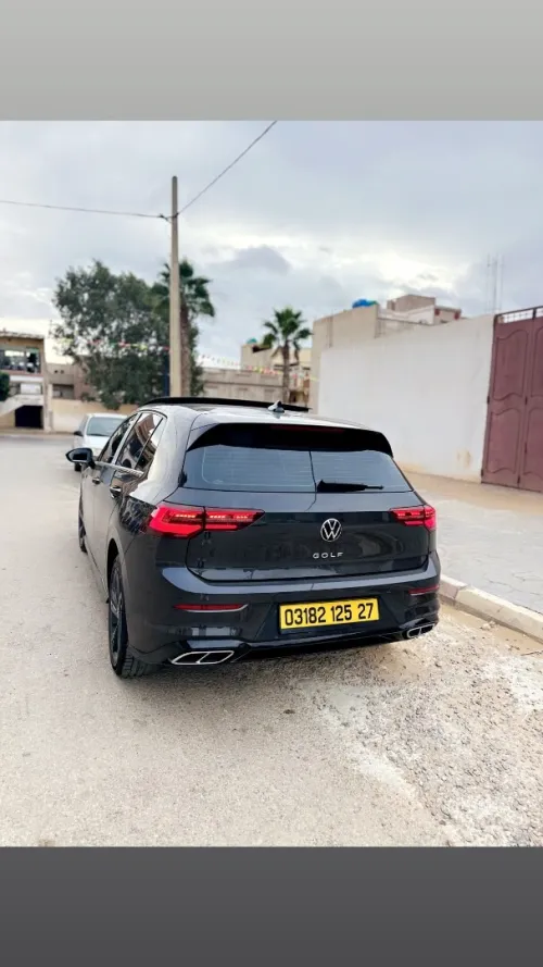 Volkswagen Golf 8 2025 R-Line