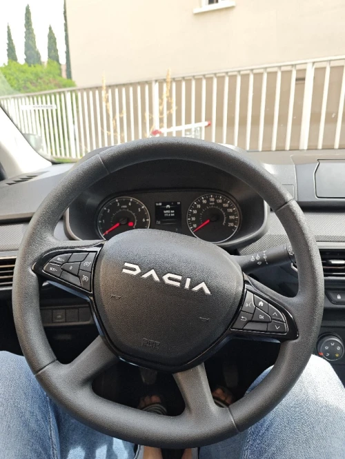 Dacia Sandero 2024 Essential