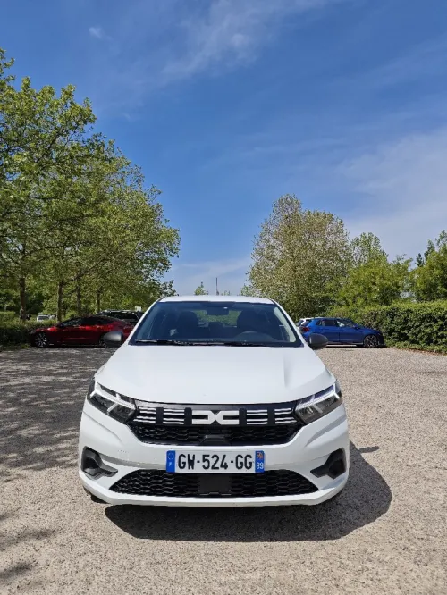 Dacia Sandero 2024 Essential