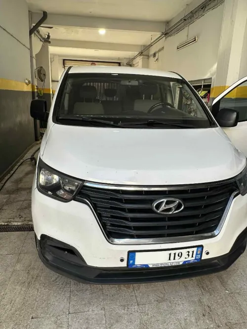 Hyundai H1 2019 vitré 8P