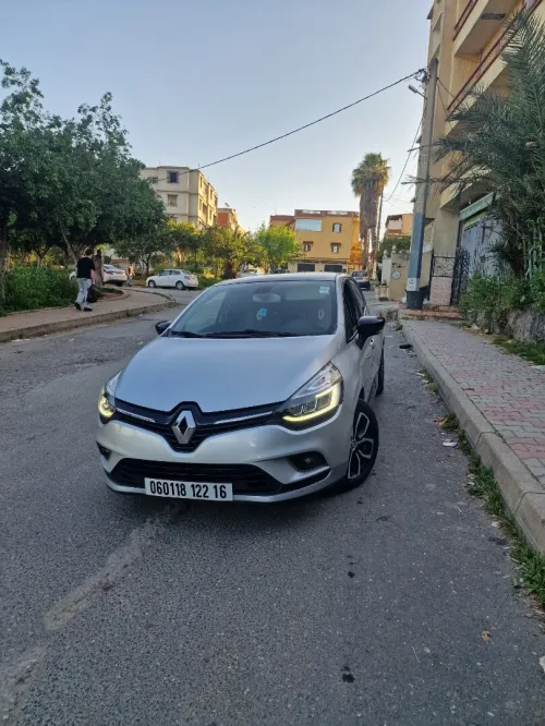 Renault Clio 4 2022 Limited 2