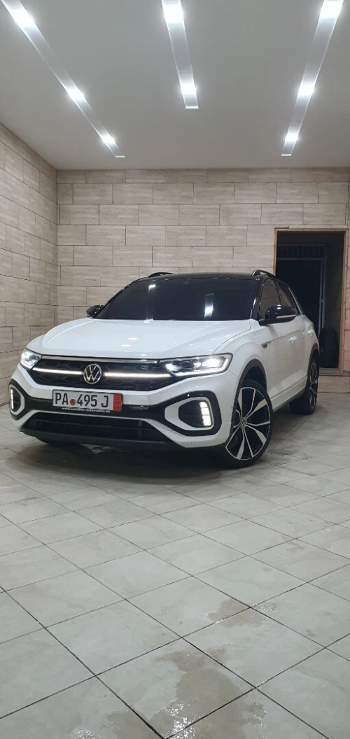 Volkswagen T-Roc 2023 R-line black style