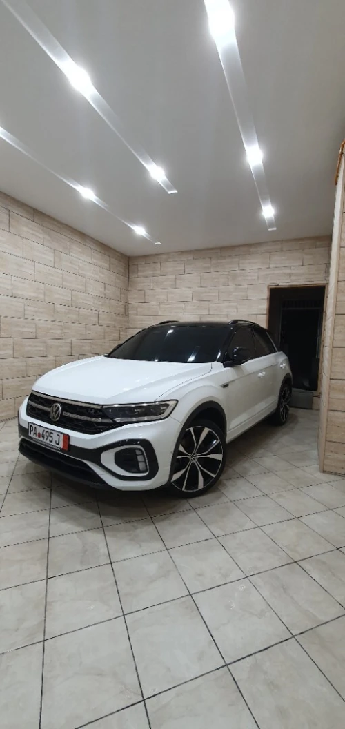Volkswagen T-Roc 2023 R-line black style
