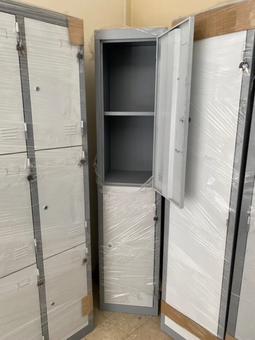 Armoire métallique,Vestiaire , Casier métallique, Clapet, Classeur , Coffre blindé, Armoire blindée 