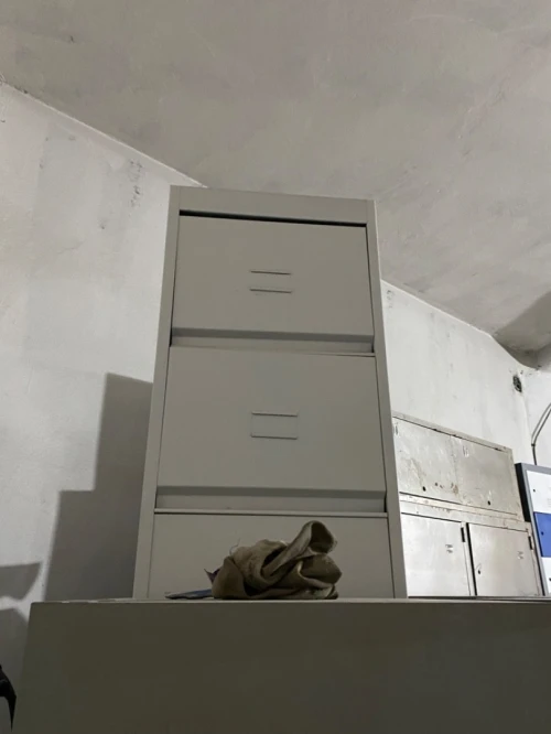 Armoire métallique,Vestiaire , Casier métallique, Clapet, Classeur , Coffre blindé, Armoire blindée 