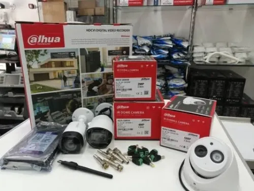 تركيب كاميرات المراقبة و أجهزة الإنذار... Installation Caméra De Surveillance