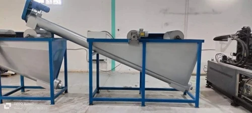LIGNEE RECYCLAGE DU PLASTIQUE