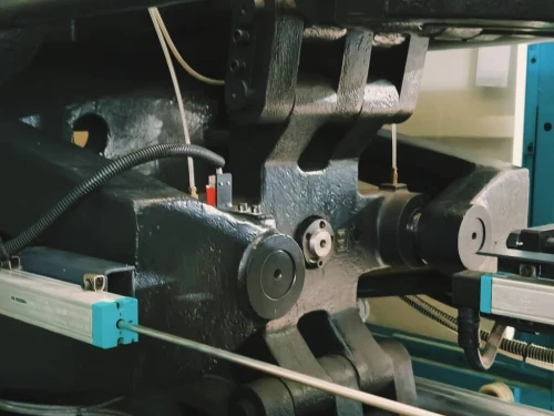 MACHINE INJECTION 278T HJN