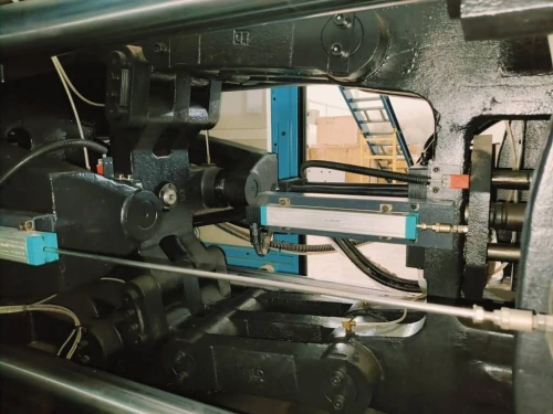 MACHINE INJECTION 208T HJN