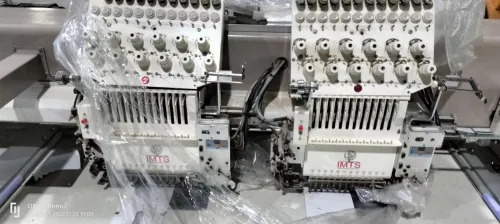 ماكينة تطريز برأسين و12 لونMachine à broder avec 2 têtes et 12 couleurs /1/
