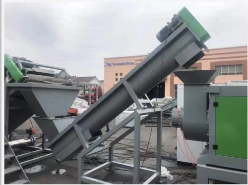 MACHINES ET ÉQUIPEMENTS, RECYCLAGE DE PLASTIQUE HDPE PET LPE PP/1/