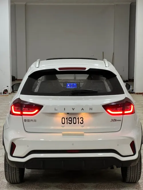 Livan X3 Pro  2025 Automatique (Avec toi ouvrant )