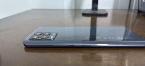 Realme 8