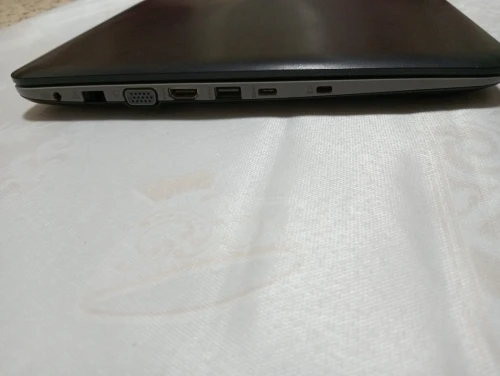 Laptop ASUS i5 Nvidia 940MX état très bon