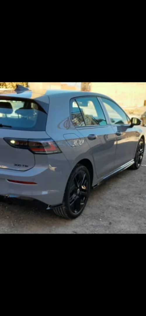 Volkswagen Golf 8 2025 R-Line