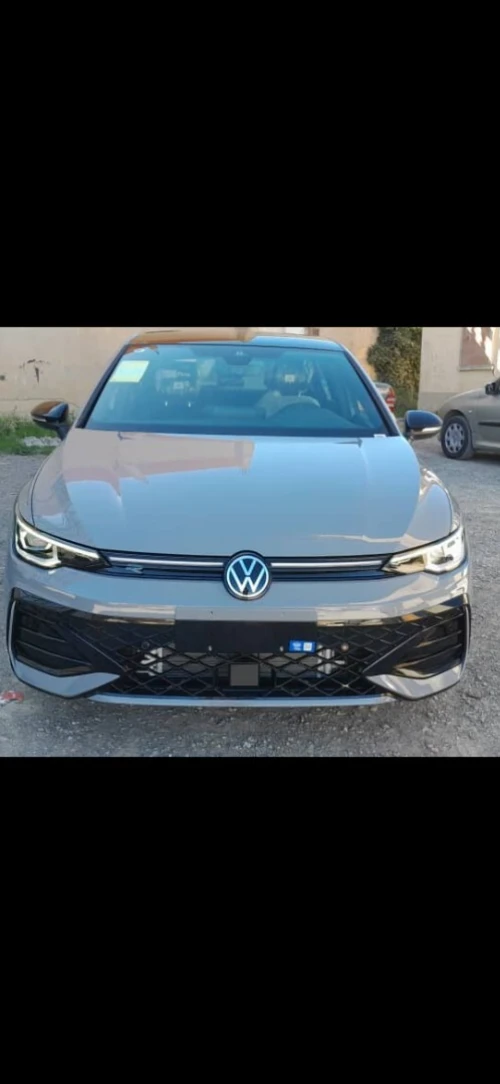 Volkswagen Golf 8 2025 R-Line