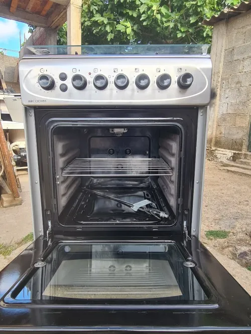 CUISINIERE