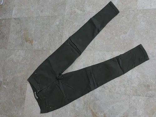 Jean vert militaire slim