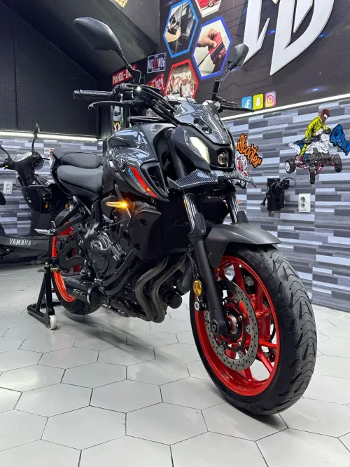 Yamaha Mt07 2021