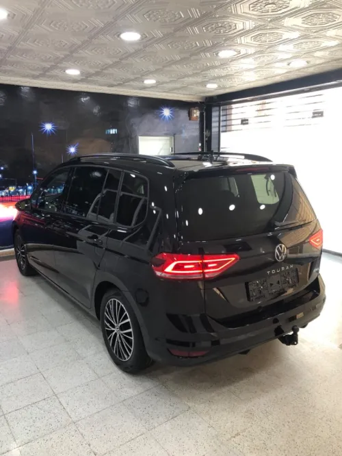 Volkswagen Touran 2023 Lounge Business