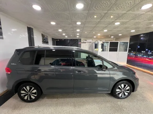 Volkswagen Touran 2025 Life Plus
