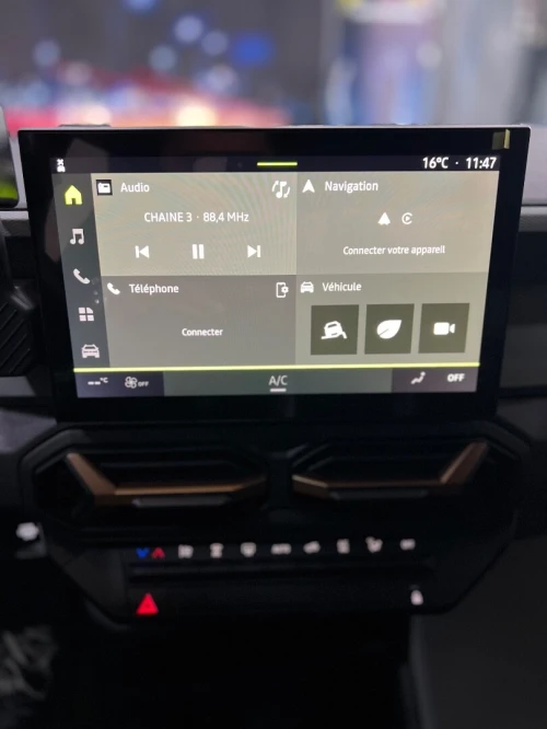 Dacia Duster 2025 Extreme gold