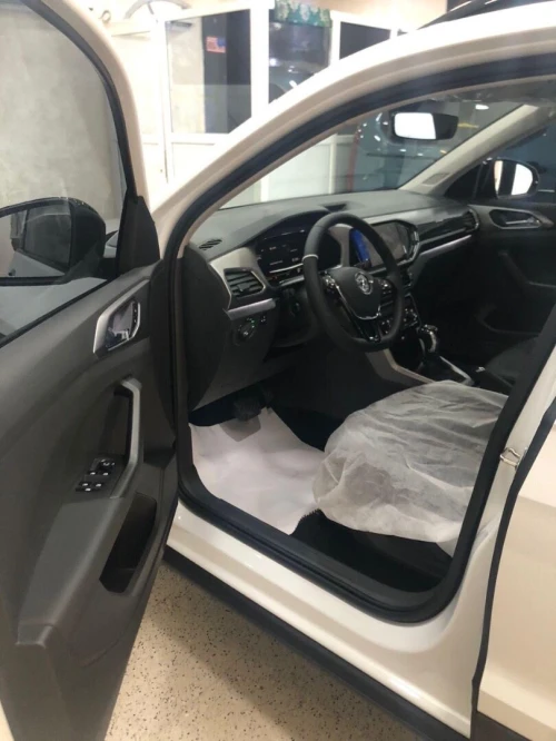 Volkswagen T-Cross 2025 R line beat