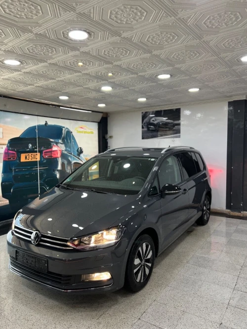 Volkswagen Touran 2025 Life Plus