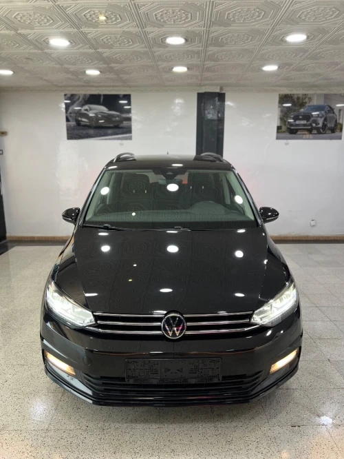 Volkswagen Touran 2023 Lounge Business