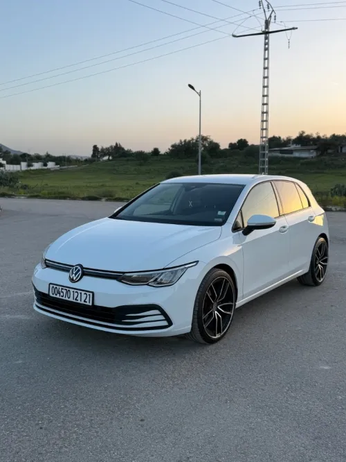 Volkswagen Golf 8 2021 Active