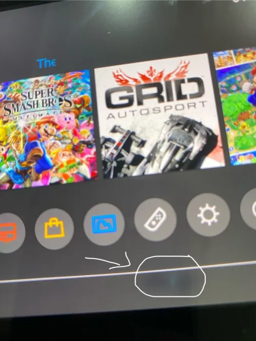 Nintendo switch flashé + carte mémoire 128GB 