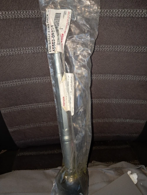 A vendre embout de suspension et rotule de suspension Toyota hilux 2007suspension 