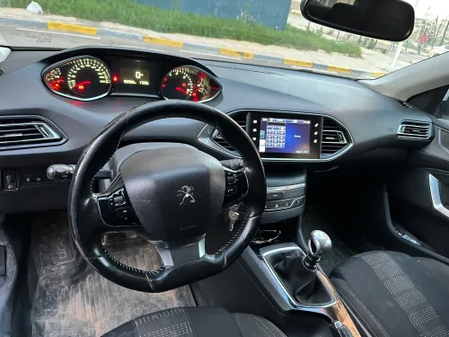 Peugeot 308 2016 Allure